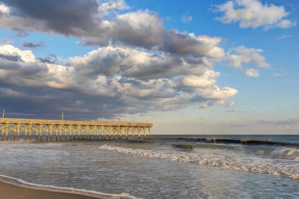 *Renovated Oceanfront Condo*Queen Beds*Pools*Hot Tubs*More*P220 Myrtle Beach Dış mekan fotoğraf