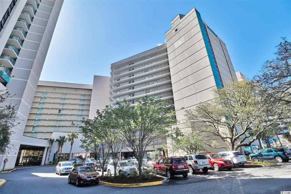 *Renovated Oceanfront Condo*Queen Beds*Pools*Hot Tubs*More*P220 Myrtle Beach Dış mekan fotoğraf