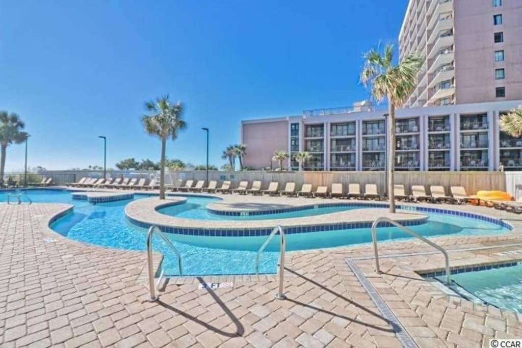 *Renovated Oceanfront Condo*Queen Beds*Pools*Hot Tubs*More*P220 Myrtle Beach Dış mekan fotoğraf